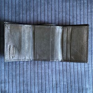 Mens Trifold Marshal leather wallet
